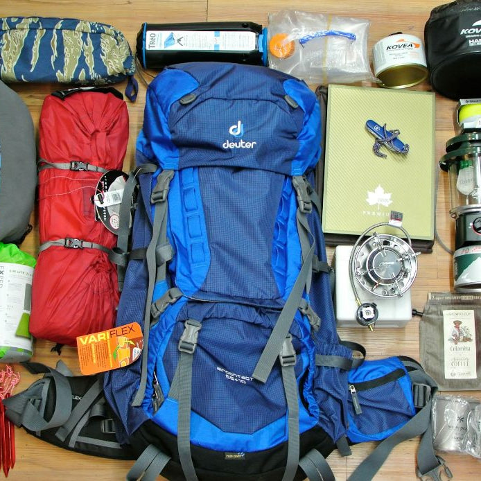 A Guide on How to Pack Light and Travel Smart
