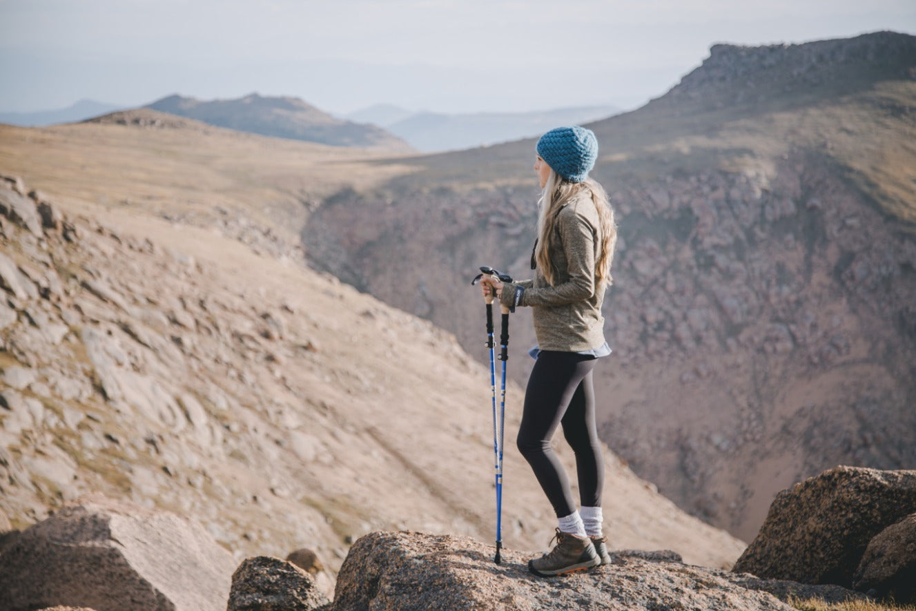How to Manage Solitude Anxiety on Solo Hikes?