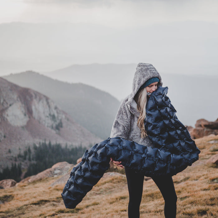Mastering Inflating Sleeping Pad: Tips for Comfort & Ease