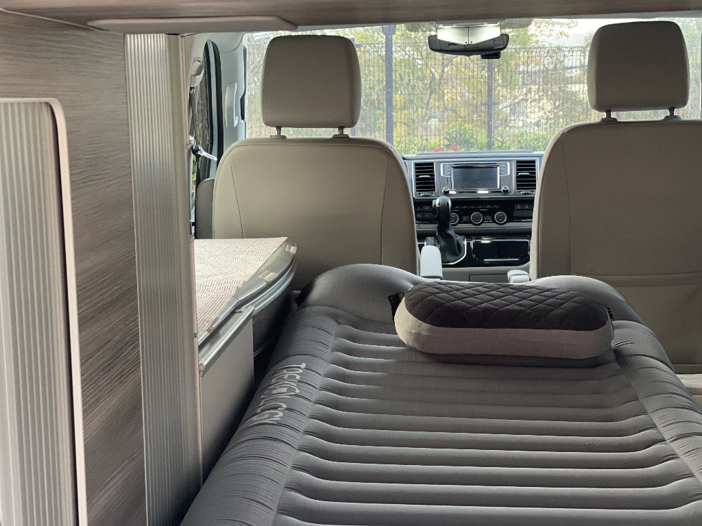 How to sleep in your car while car camping? TREKOLOGY