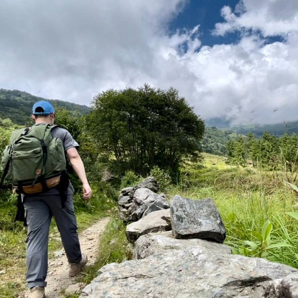 Summer Hiking Tips: How to stay cool while hiking?