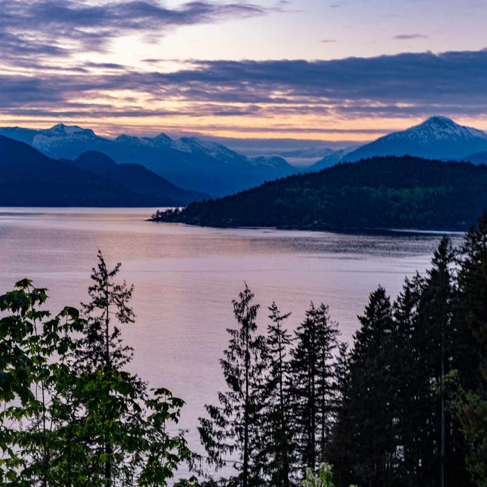 Best Spring Hikes In Canada